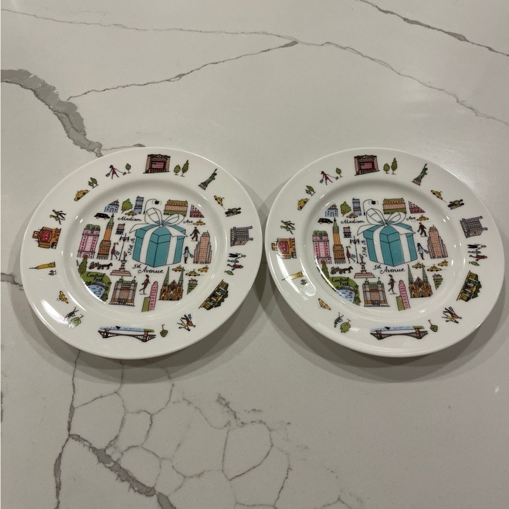 Tifanny & Co. small plates set of two